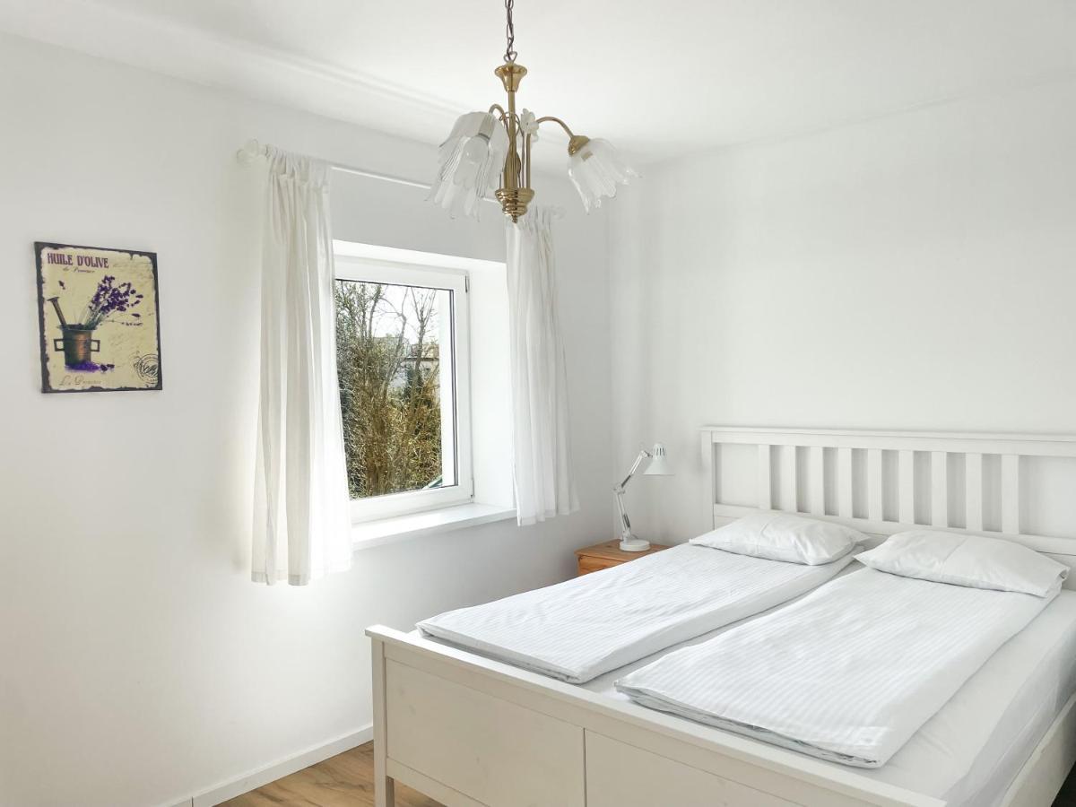 Klimatyczny Apartament 3City Z Parkingiem W Gdyni By Noclegi Renters Гдиня Екстериор снимка